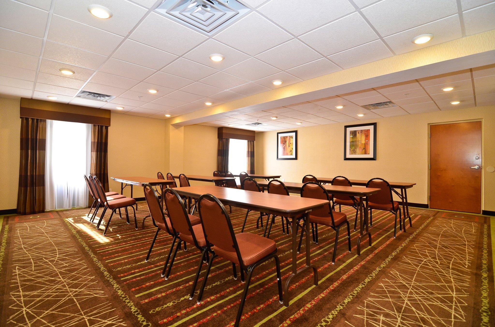 Holiday Inn Express Atlanta-Stone Mountain By Ihg Екстериор снимка
