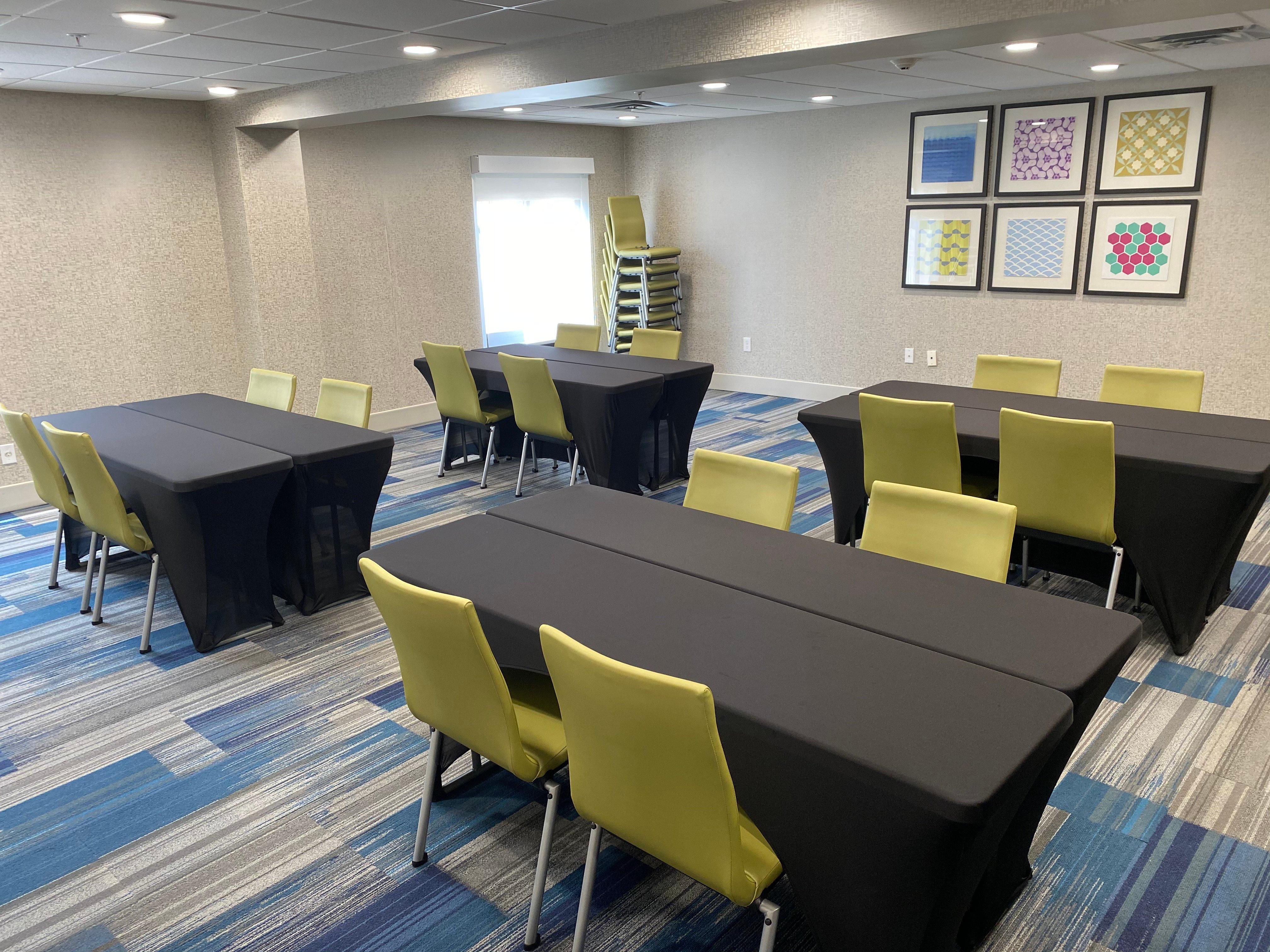 Holiday Inn Express Atlanta-Stone Mountain By Ihg Екстериор снимка